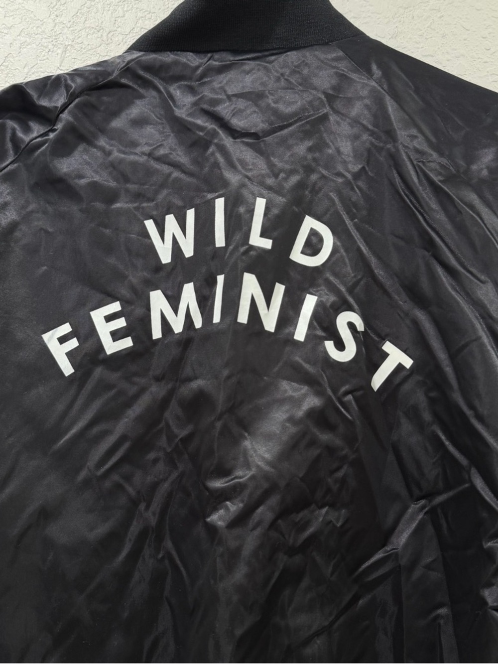 Wildfang “Wild Feminist” bomber jacket Size Large - Picture 6 of 11